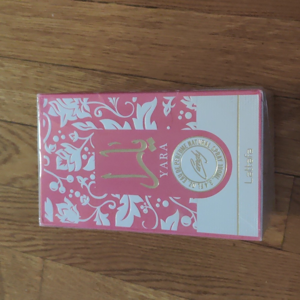 Lattafa Yara Candy Eau De Parfum 3.4oz/100ml